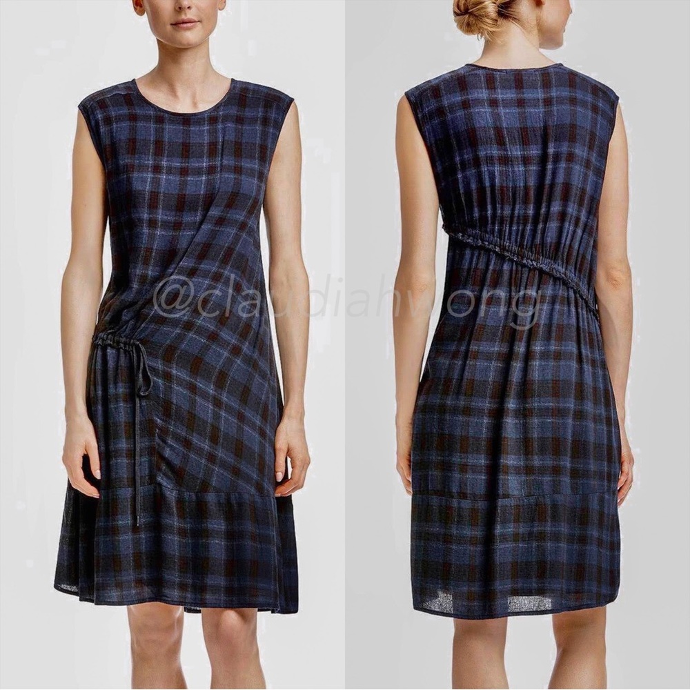 JAMES PERSE Gathered Burnt Fig Plaid Wool Shift Dress in French Navy Blue